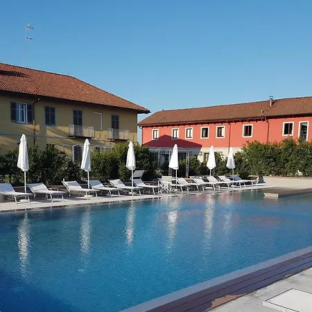 Locanda Ferro Uno, Golf Citta Di Asti Exterior photo